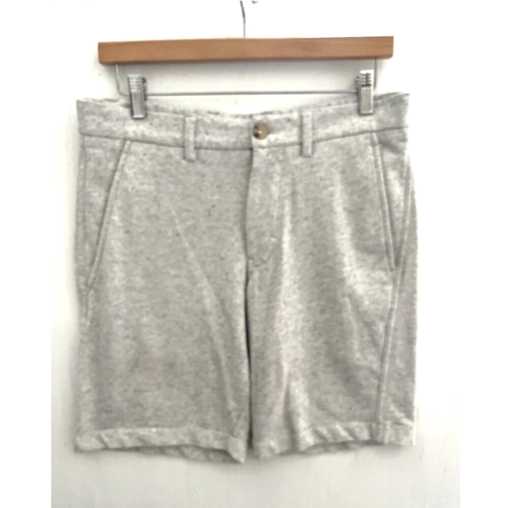 BANANA REPUBLIC Heather Gray Knit Flat Front Shorts Pockets 9" inseam Size 31 in